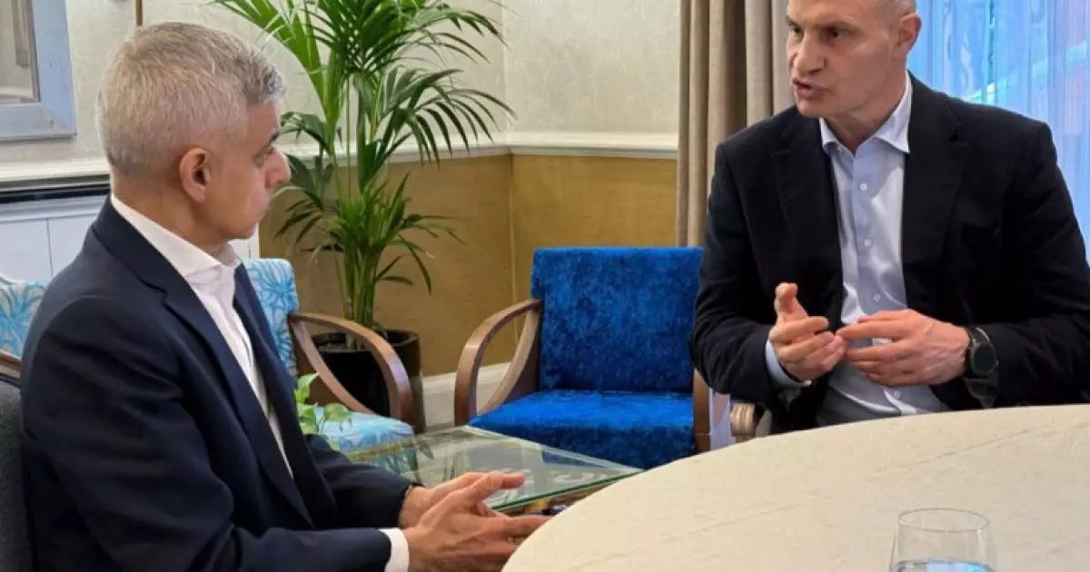Мер Києва зустрівся з мером Лондона: що обговорювали?