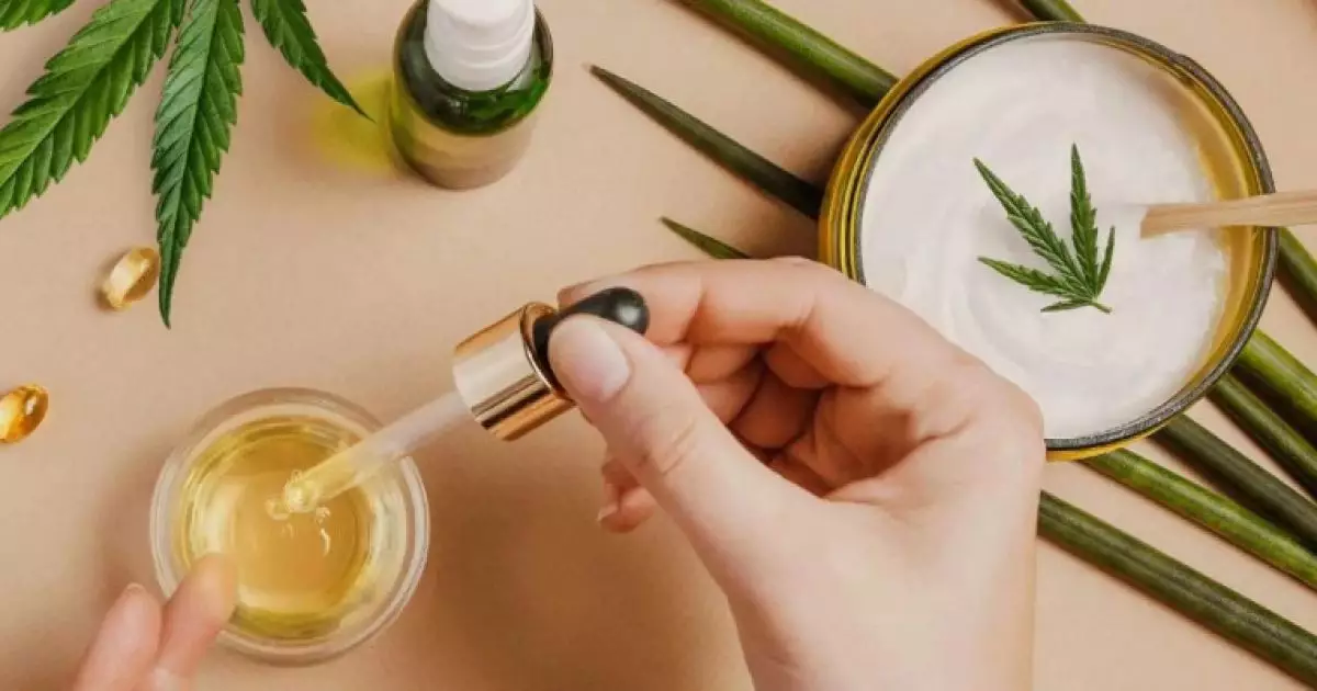 CBD-олія – новий тренд у догляді за шкірою