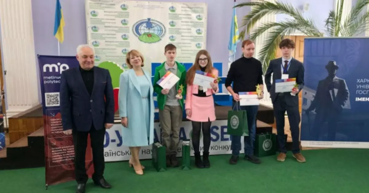 5 українських школярів з неймовірними проєктами вирушають до США