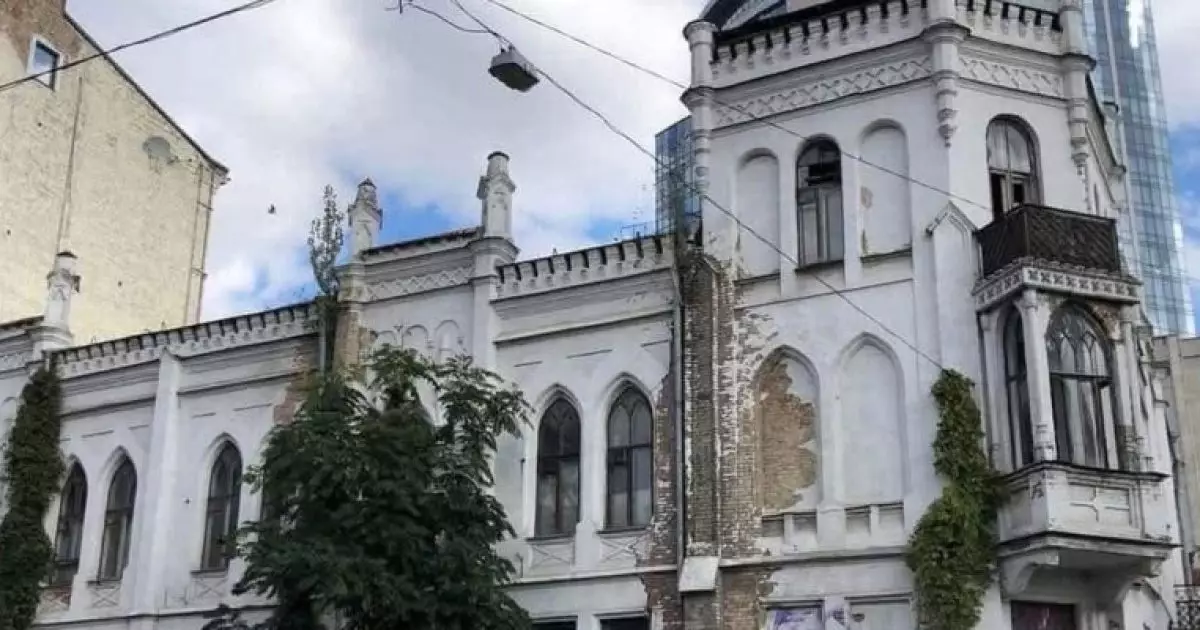 Суд повернув Києву частину Садиби Терещенків: що буде далі?