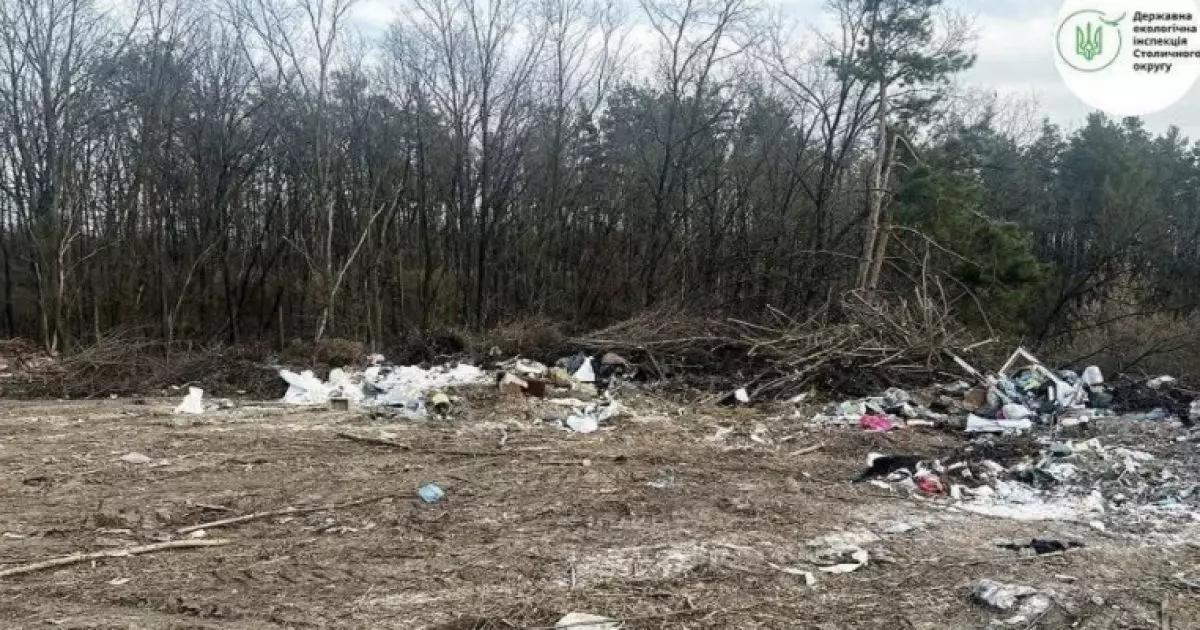 У Бучанському районі виявили незаконне захоронення будівельних відходів