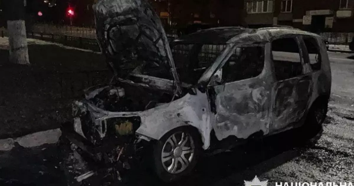 Чоловік підпалив авто колишнього роботодавця через низьку зарплату