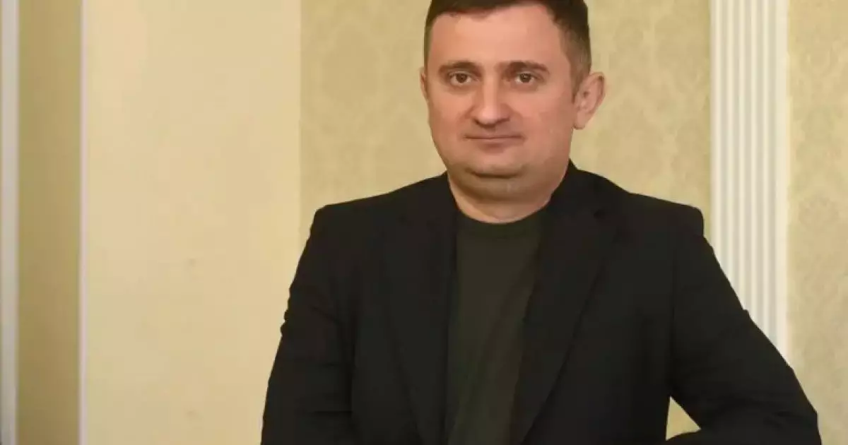 Директор Київського центру зайнятості став мільйонером: деталі