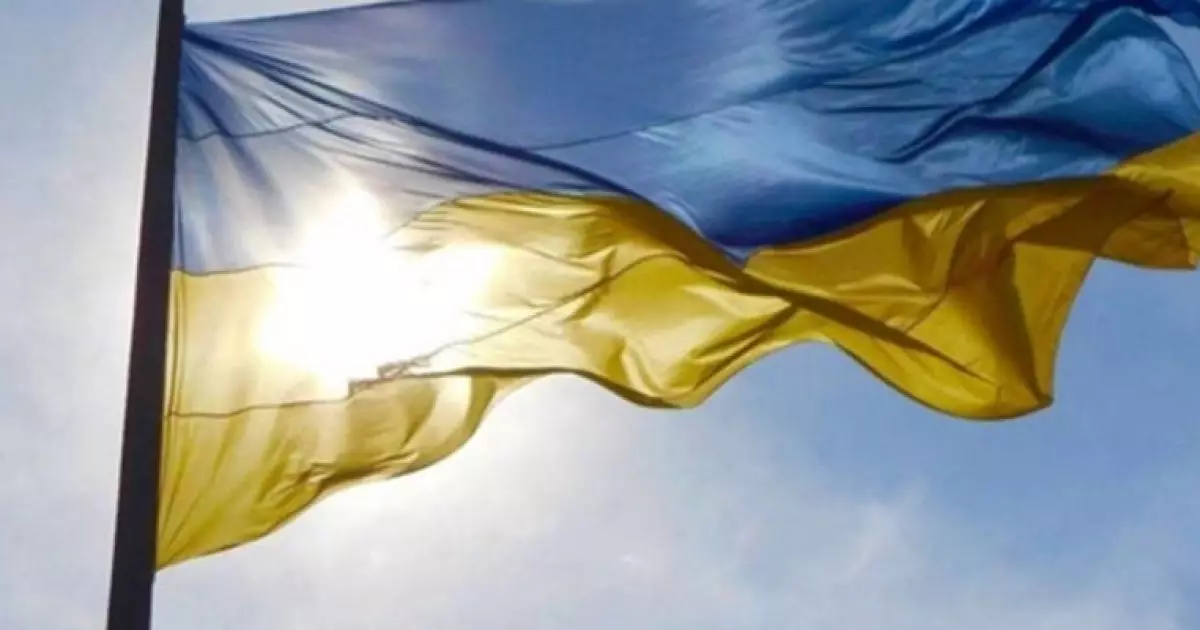 Головний прапор України приспустять через негоду: що сталося в Києві