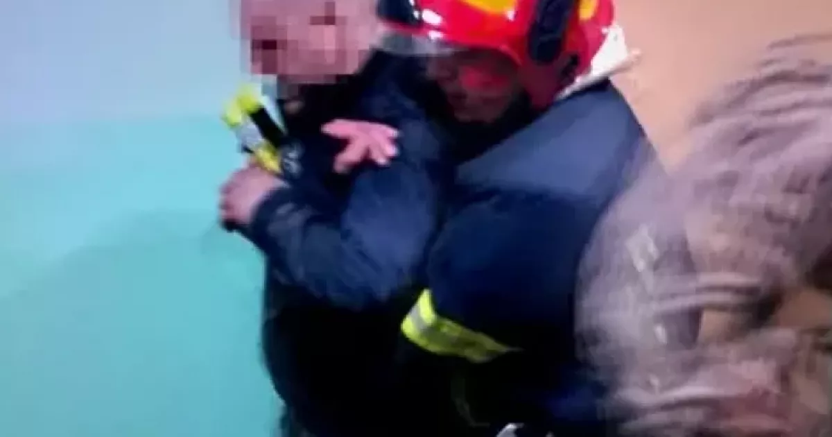 У Києві чоловік впав у шахту ліфта з 9 поверху — вижив, вхопившись за трос