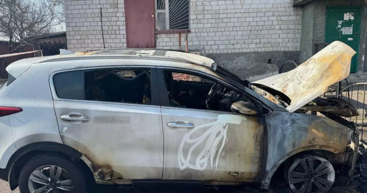 Політичний конфлікт? В Бородянці спалили авто голови селищної ради