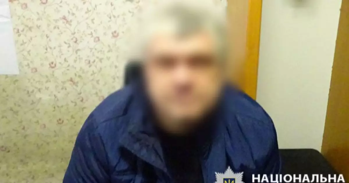 У Києві затримали зловмисника, який вкрав гроші з картки пенсіонера