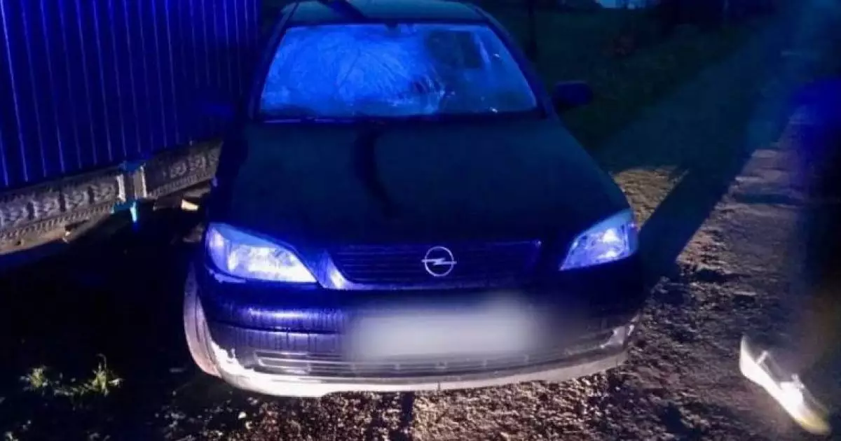 Водійка Opel на Білоцерківщині збила жінку та врізалась у паркан
