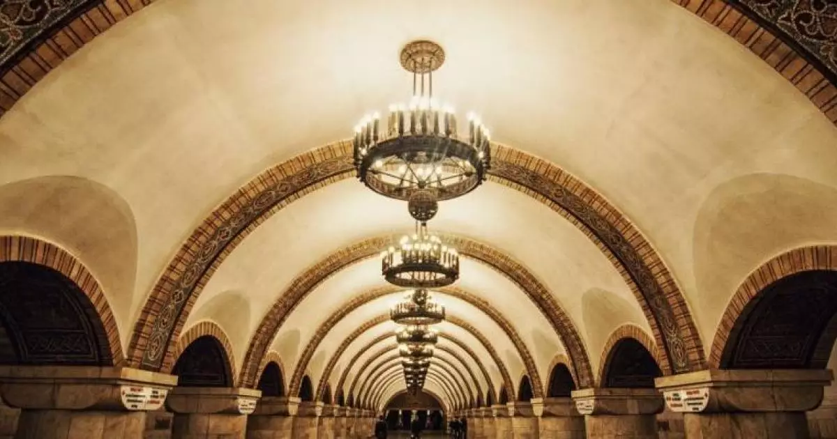 Безконтактна оплата проїзду в метро Києва знову доступна після технічних проблем