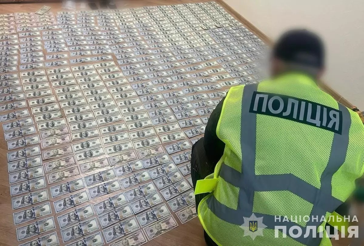 Кокаїн, зброя і пошта з-за кордону: як у Києві викрили масштабну нарколабораторію