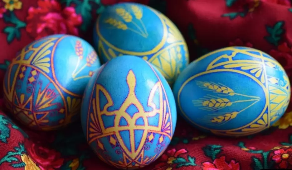 Великодня виставка писанок у Києві: Квест, майстер-класи та артоб'єкти