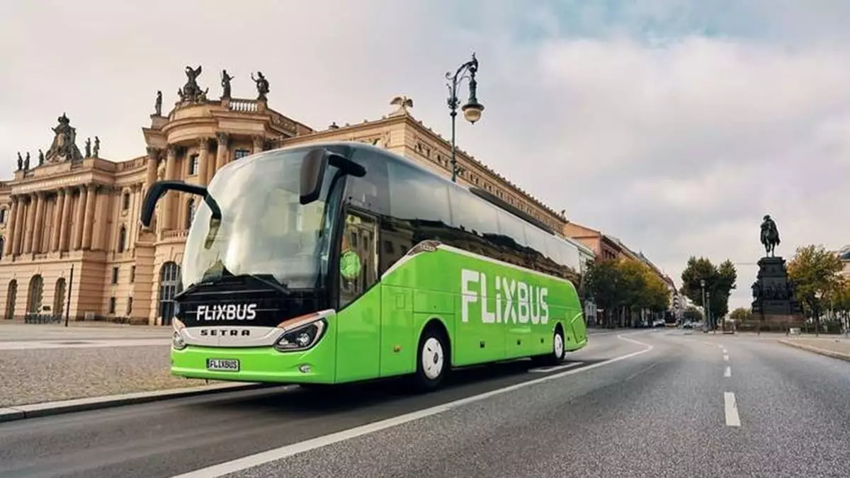 FlixBus запускає нові рейси з України — дістатись Європи стало ще простіше