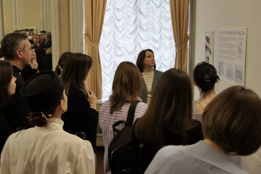 Київська картинна галерея відкрила одразу дві виставки про українську аристократію і мистецтво