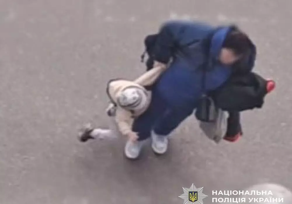 У Києві розслідують випадок жорстокого поводження з дитиною: що відомо