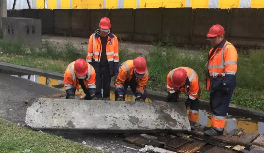 Ремонт пішохідного мосту в Києві: активісти пропонують альтернативу за 48 млн