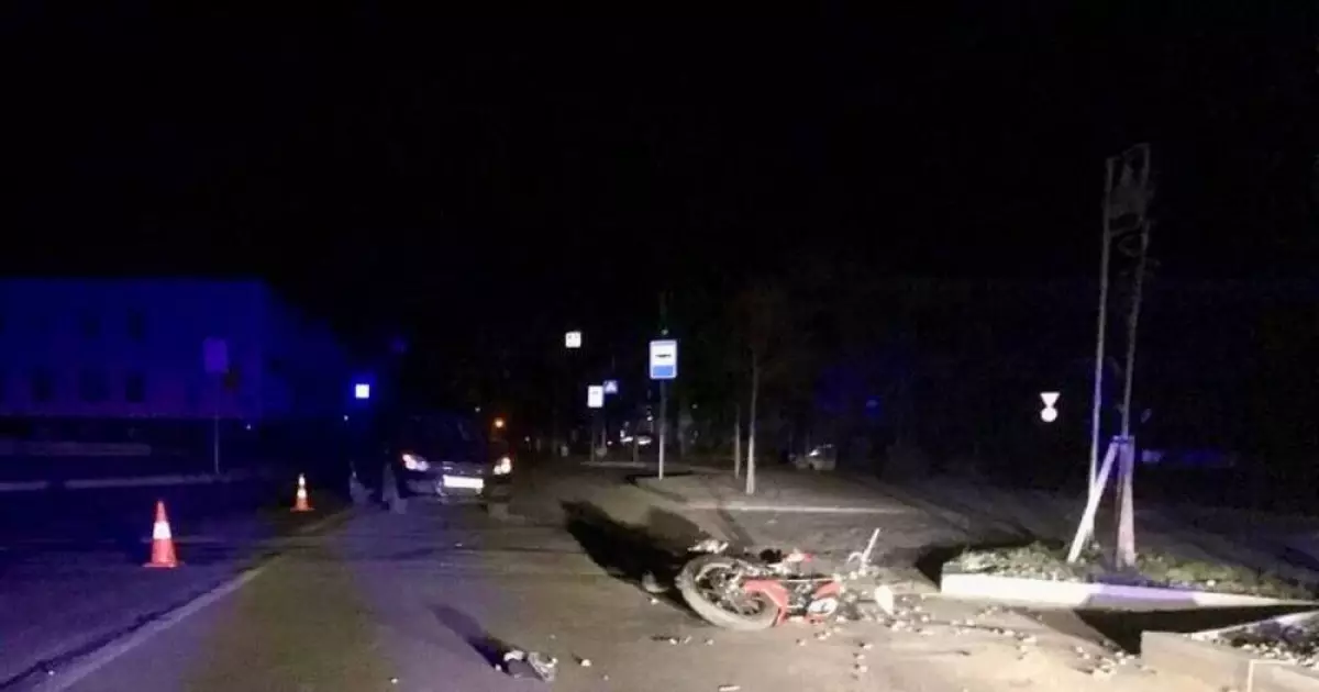 Нічна ДТП у Білій Церкві: мотоцикл злетів під колеса Opel