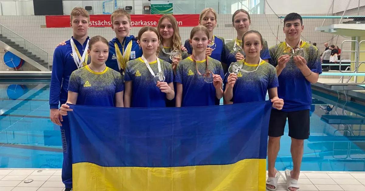 Юнацька збірна України зі стрибків у воду — найсильніша на міжнародному турнірі в Дрездені