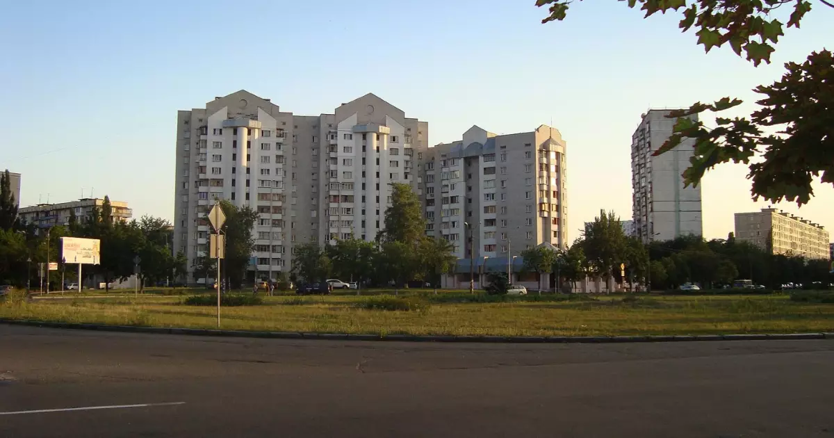 Київ змінює історичний ландшафт: площа Конотопської битви в Деснянському районі