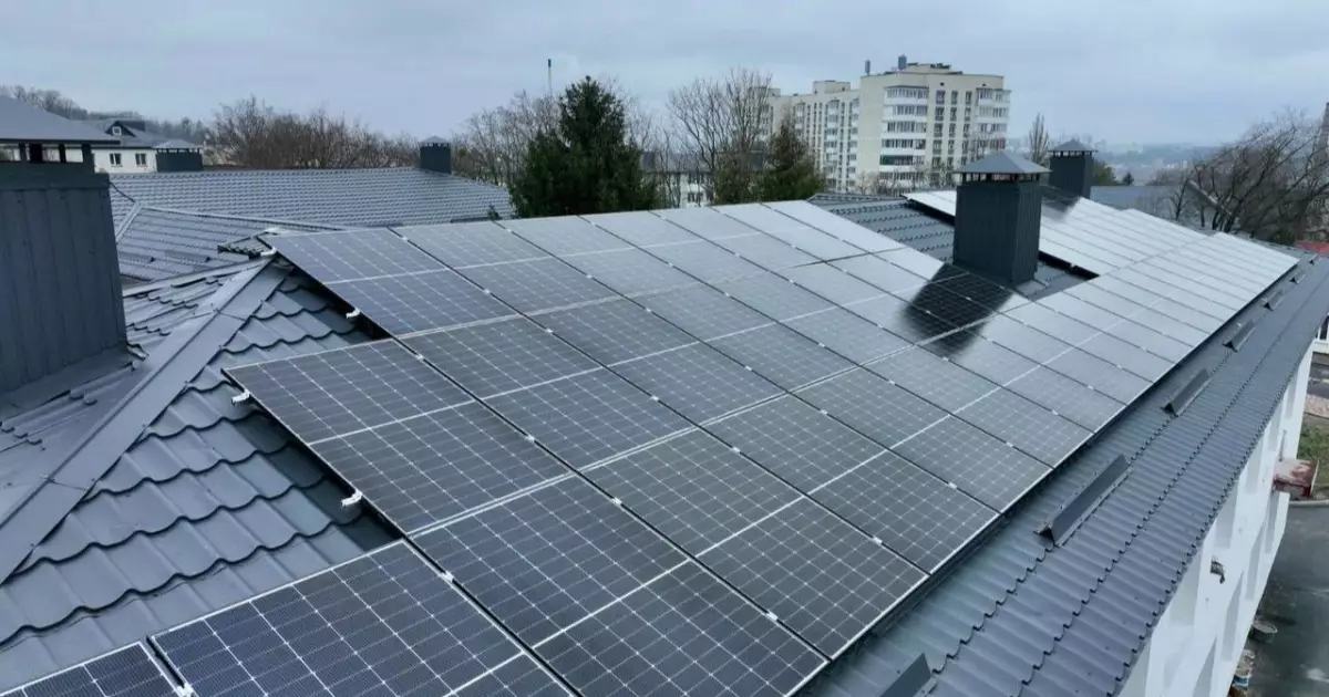 Енергонезалежні медзаклади Київщини: як сонячна енергія рятує життя