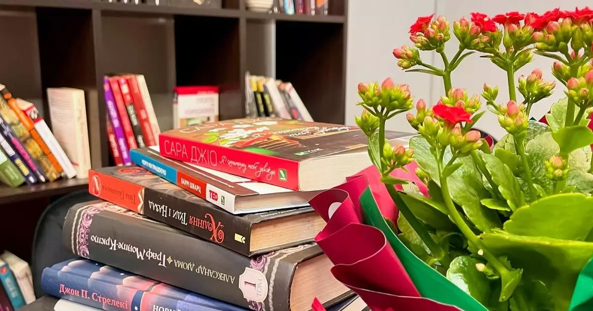 Затишок з книжкою і хвостиком: у Києві відкрилася pet-friendly кав'ярня-книгарня