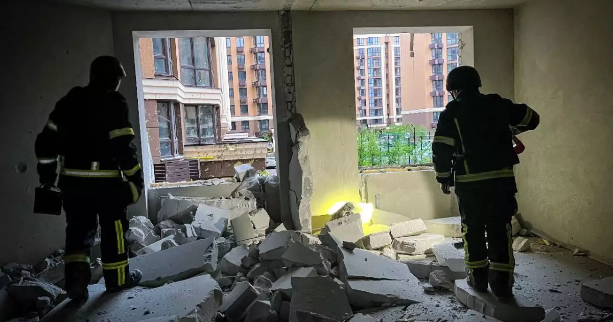 Нічна атака на Київ: двоє загиблих, вісім постраждалих, масштабні руйнування