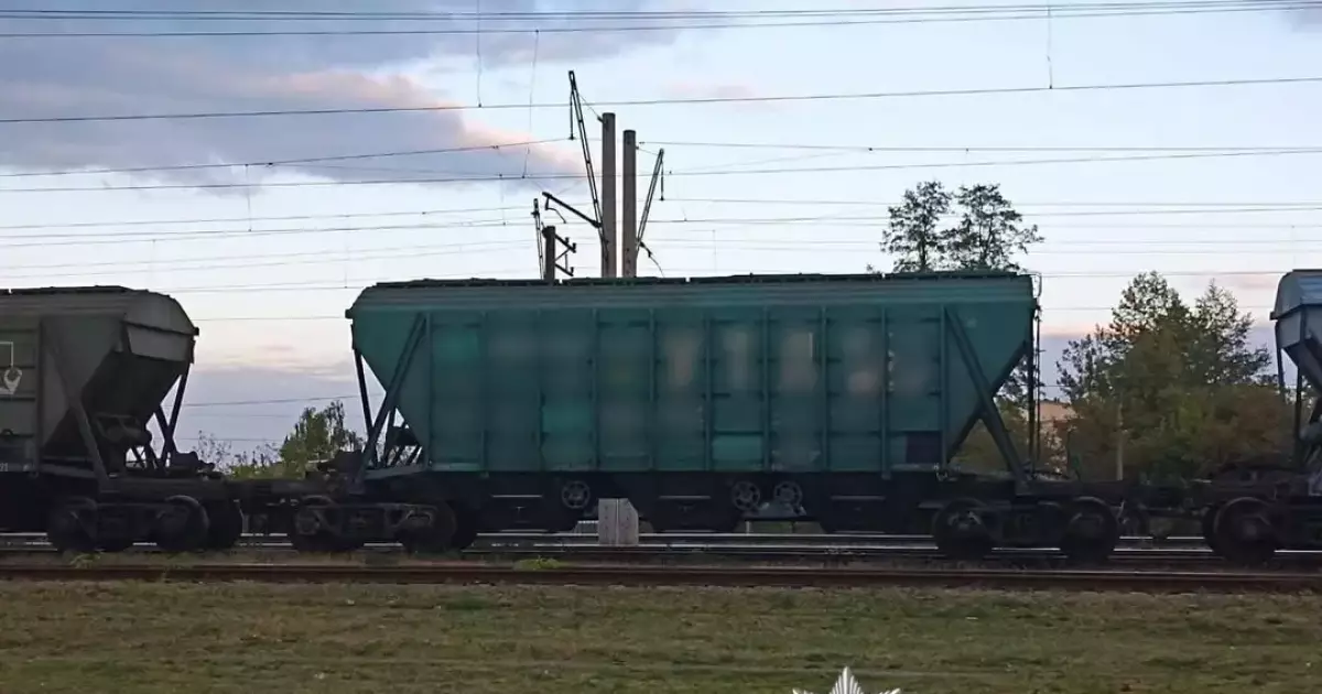 У Бучі підлітка вразило струмом на даху потяга: поліція встановлює обставини