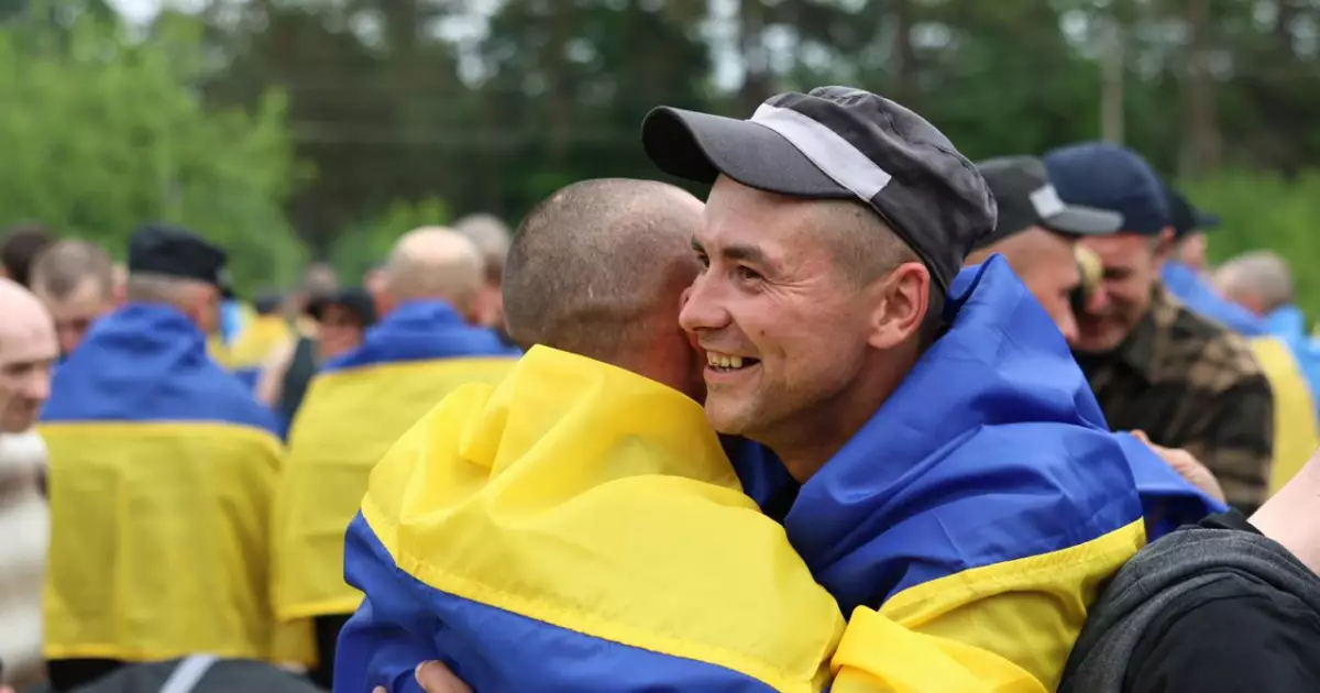 Зеленський: 303 герої повернулись з полону — і це ще не кінець