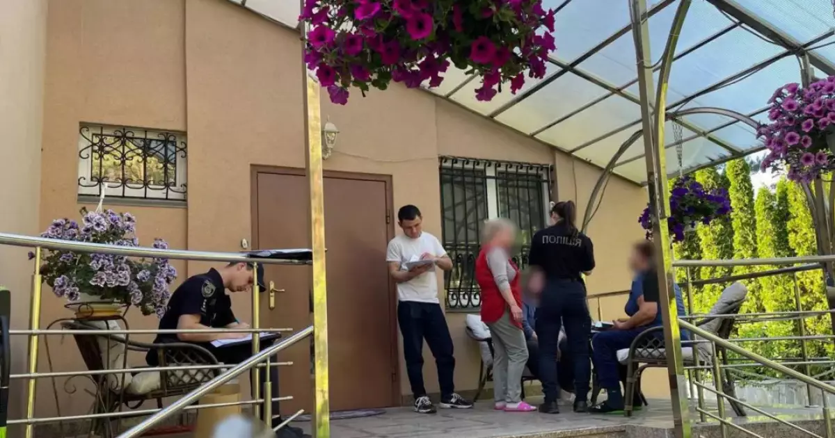 Розбій у Пухівці: чоловік зв’язав жінку та пограбував будинок