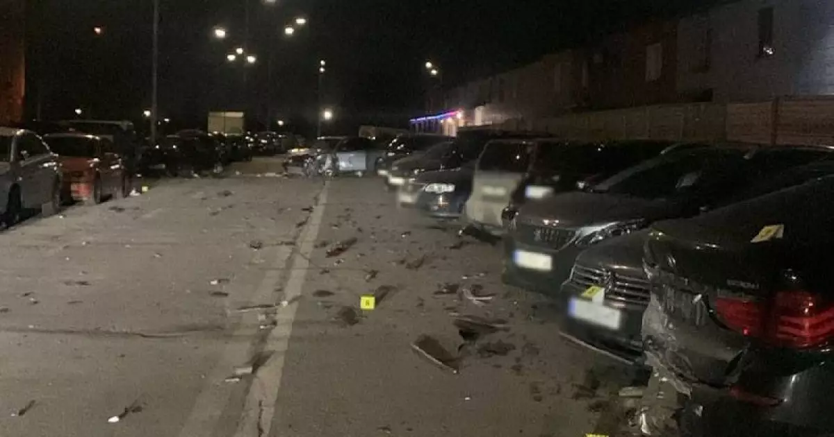 Суд у Києві: чоловік протаранив 7 авто, є постраждалі