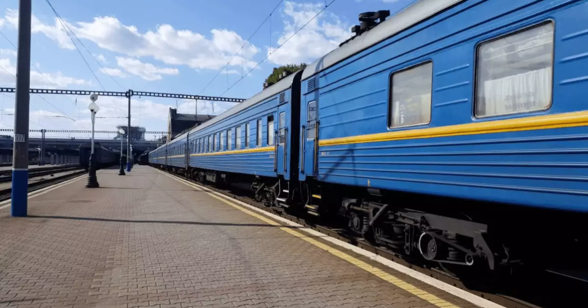 Додатковий потяг з Києва до Ужгорода: новий маршрут уже цього тижня