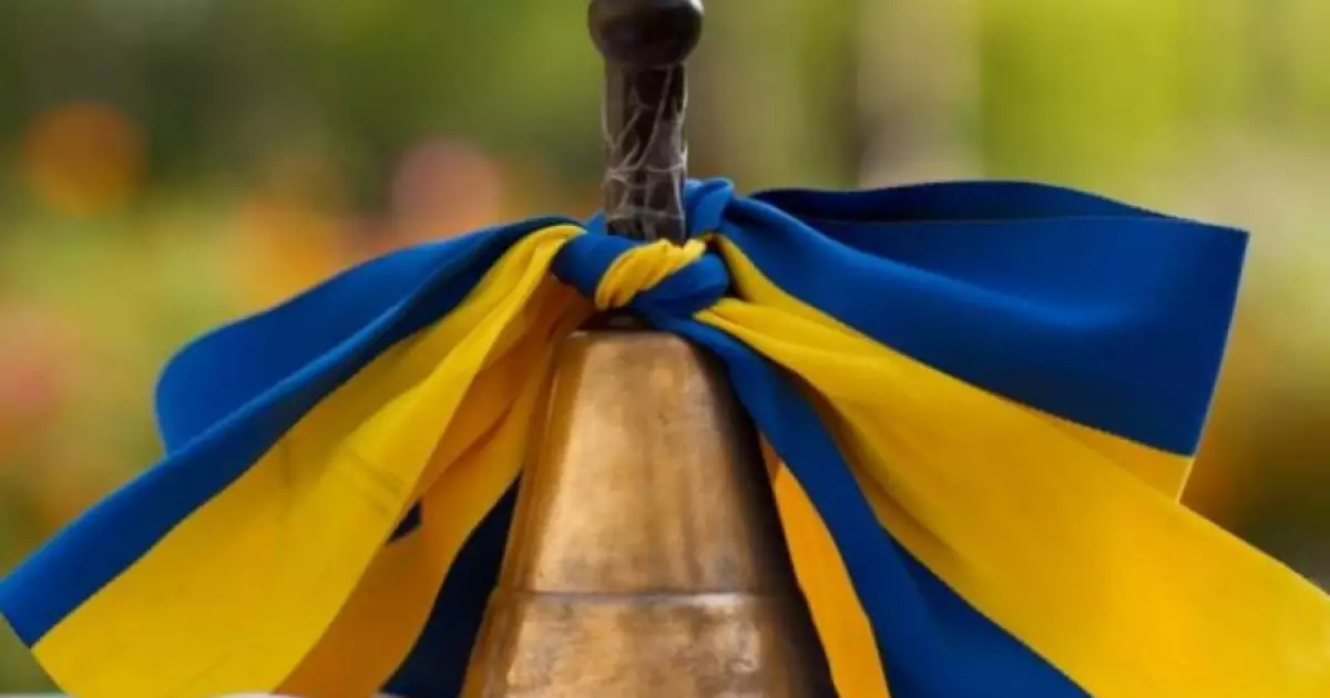 Останній дзвоник в Ірпені: 543 випускники вирушають у новий етап життя