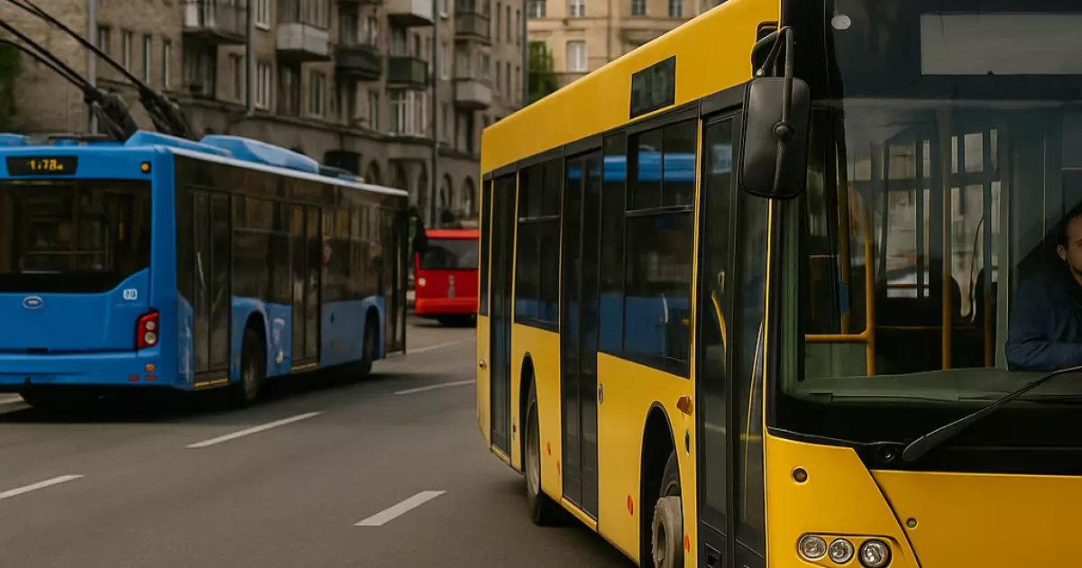 Зміни в маршрутах громадського транспорту Києва у вихідні: що потрібно знати