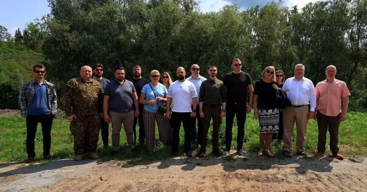 Латвійська делегація відвідала Центр підготовки Нацспротиву на Київщині