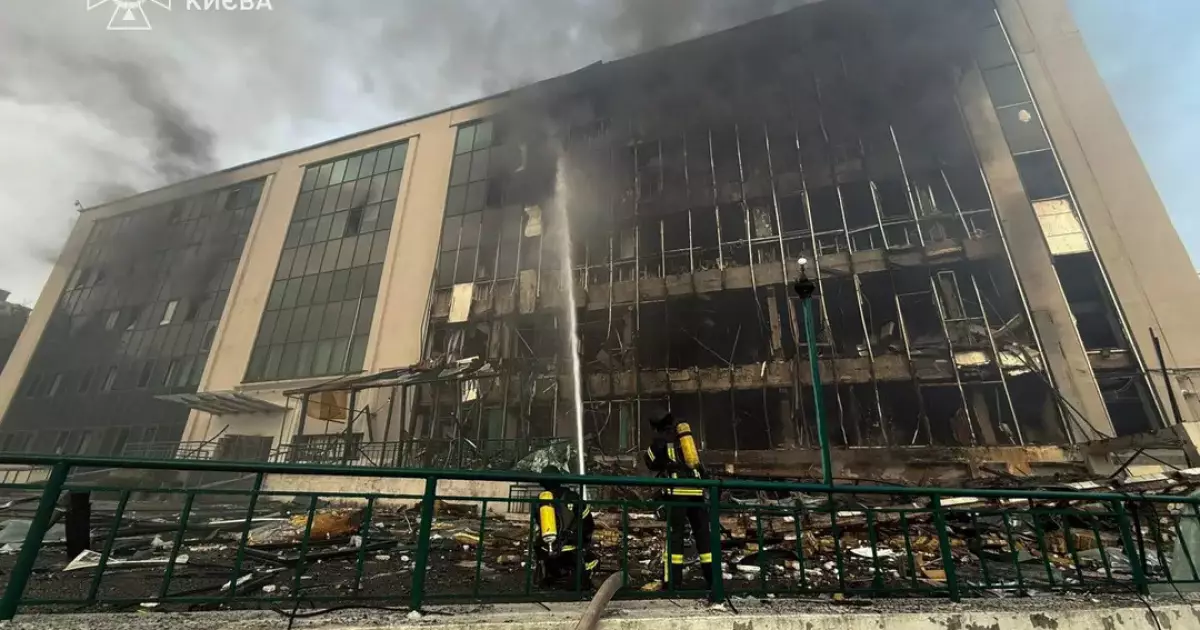 Як російський дрон спалив візовий центр на Лук’янівці: нові деталі атаки