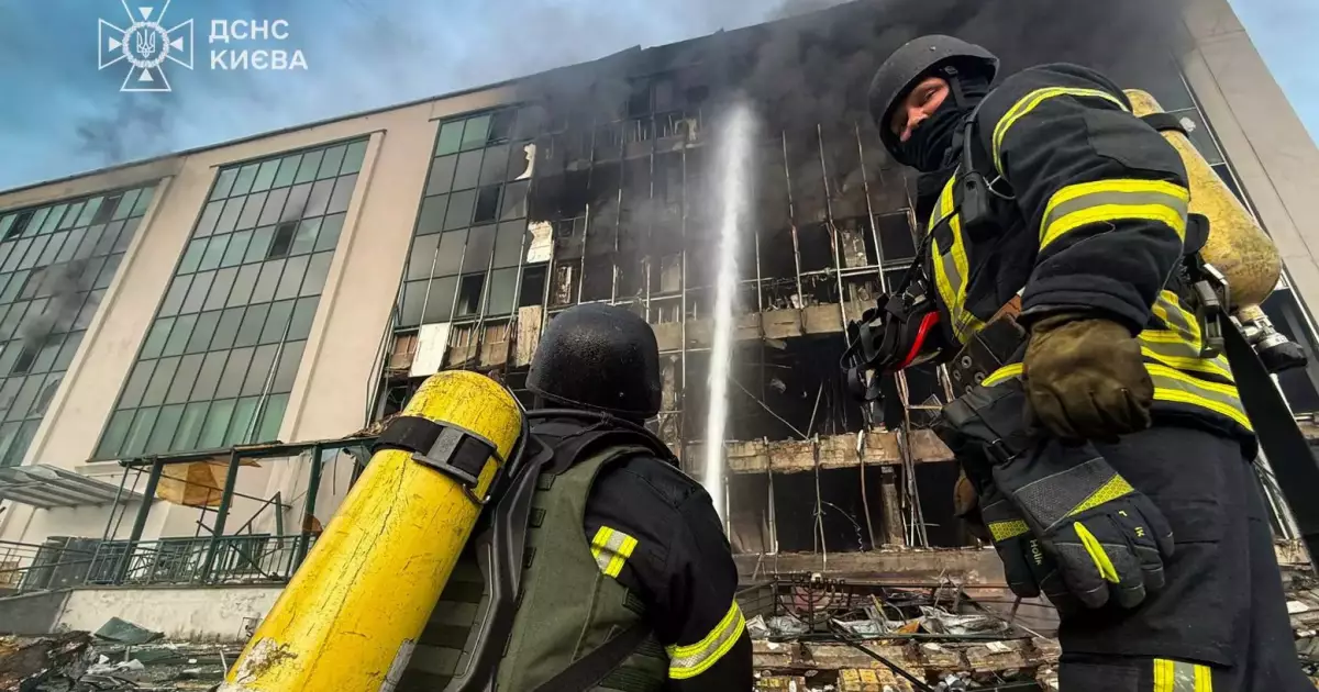 Ракетний удар по Києву: жертви в Оболоні