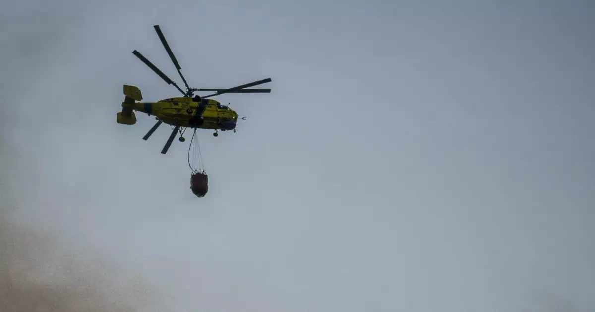 Героїчна боротьба з вогнем: ліквідація пожеж у Києві з гелікоптерів триває понад 10 годин
