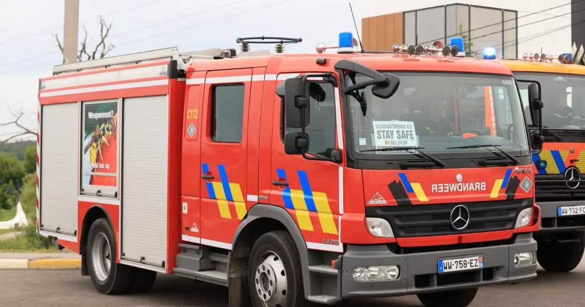 Бельгія передала пожежні авто громаді на Київщині
