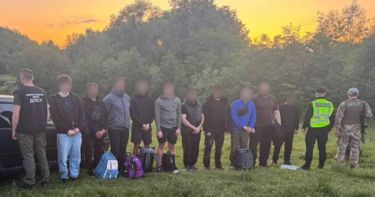 Втеча, що не вдалася: на Буковині затримали дев’ятьох українців, серед них — житель Київщини