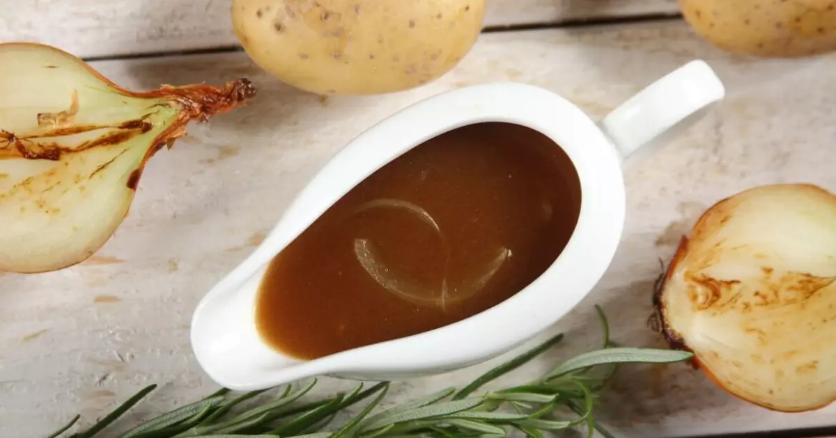 Як зробити ідеальний цибулевий соус для смаженого м’яса та печінки!