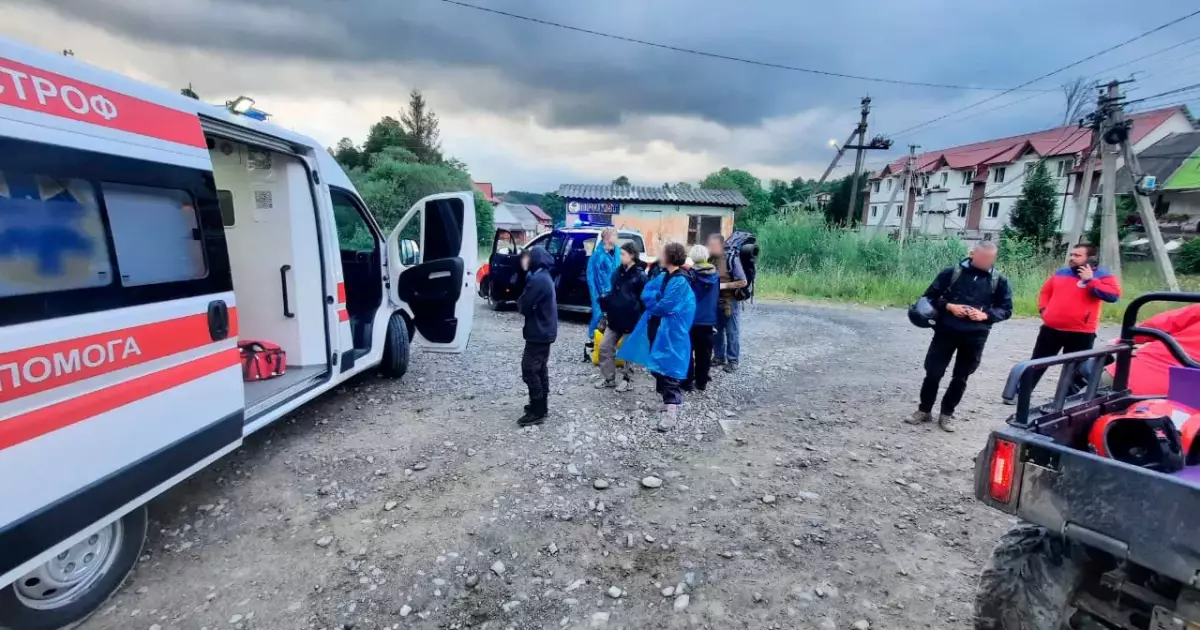 Масове отруєння в Карпатах: що сталося з туристами біля Гимби