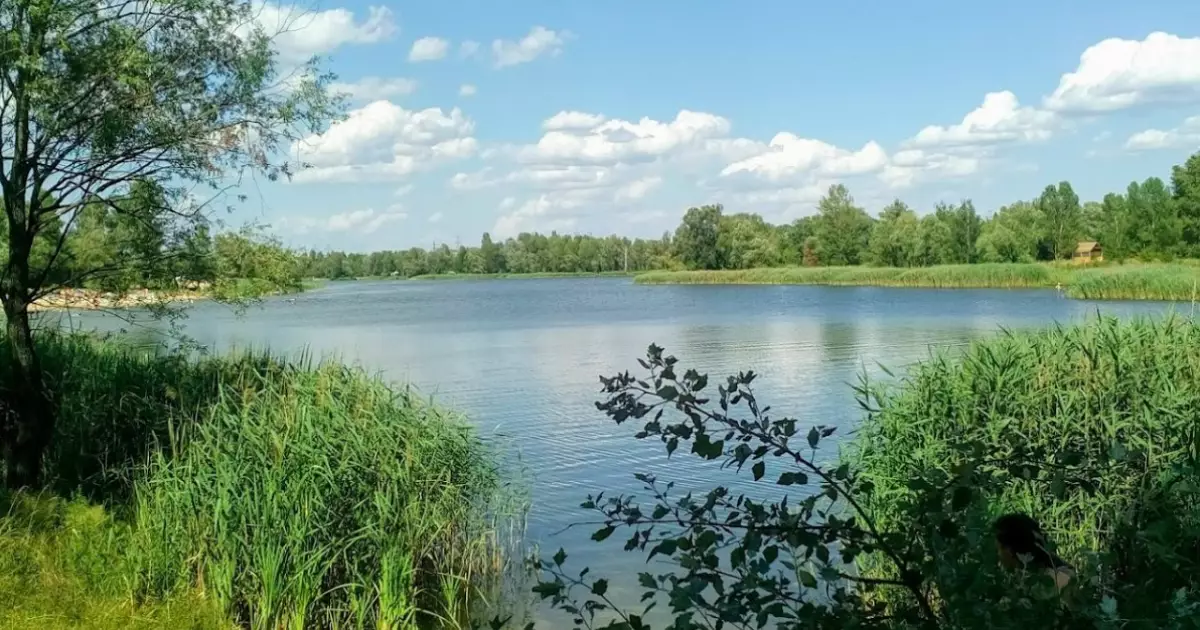 На Оболоні відкрили оновлений пляж на озері Міністерка