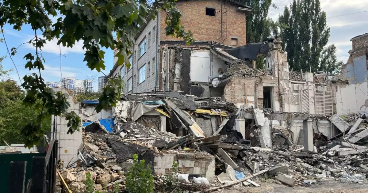 Академія Бойчука в Києві повертається до життя: стартував перший етап відновлення