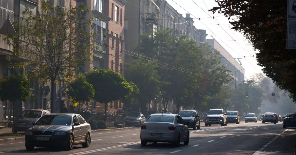 У Києві станом на ранок 29 липня рівень забрудненості повітря — середній, радіаційний фон — у нормі