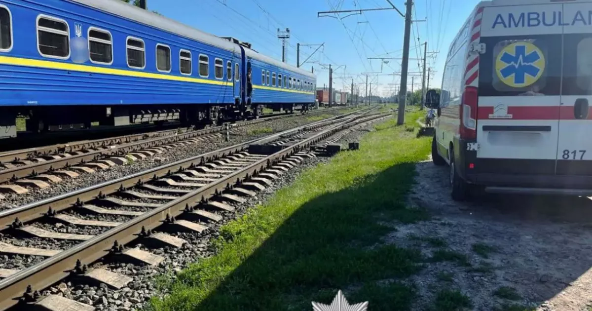 У Вишневому 73-річний чоловік потрапив під потяг Київ — Одеса: правоохоронці розслідують обставини