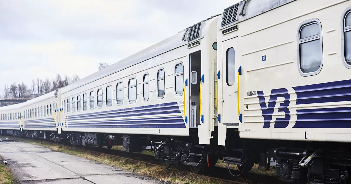 Додаткові поїзди з Києва: "Укрзалізниця" реагує на рекордний пасажиропотік