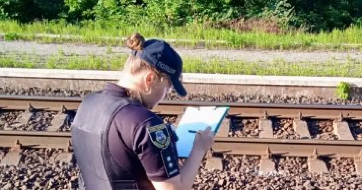 Трагедія на залізниці: на Білоцерківщині потяг збив жінку насмерть