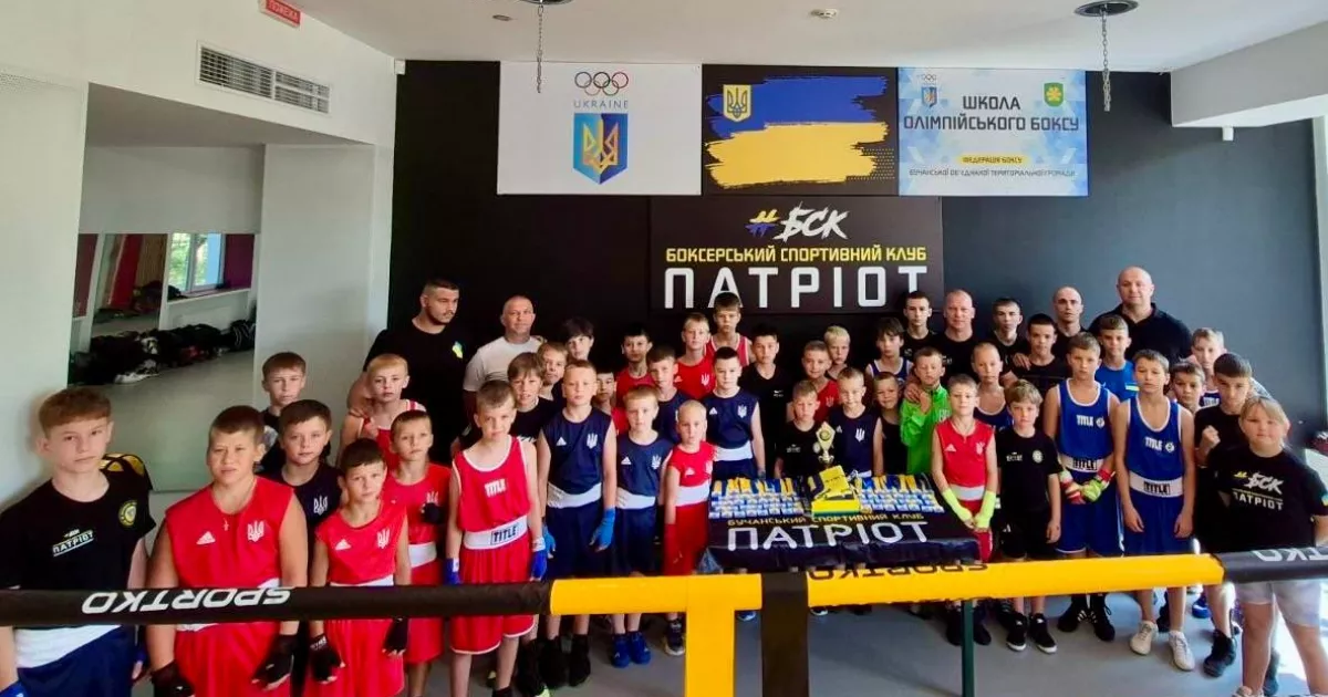 50 юних спортсменів з Бучі та Житомира вийшли на ринг у товариських поєдинках