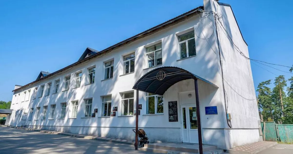 У Бучі відновлюють будівництво школи №1 після тривалої паузи