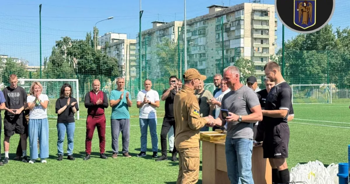 У Києві понад 150 працівників «Муніципальної охорони» відзначили нагородами до Дня Незалежності