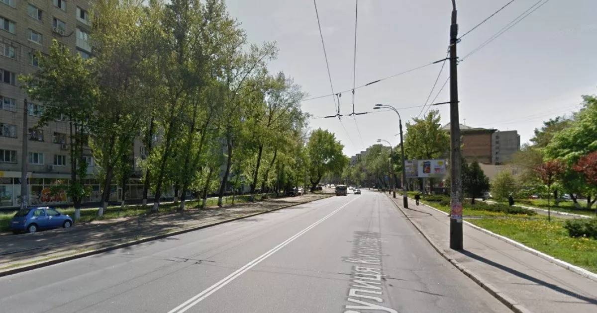 У Києві обмежать рух вулицею Кирилівською до 17 жовтня
